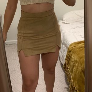 Beige/tan suede material mini skirt